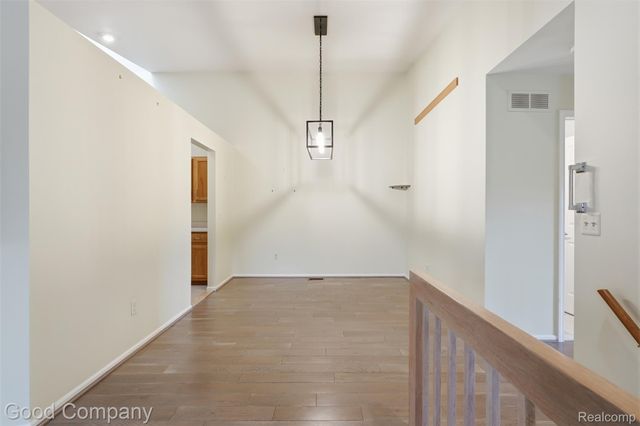 7284 Westchester 7, West Bloomfield Charter Township, MI 48322