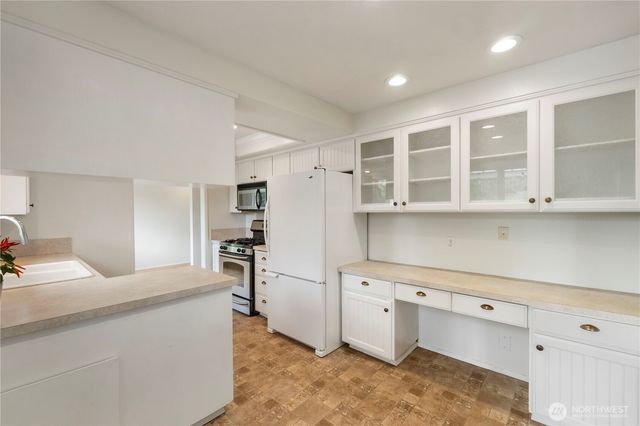 549 Bulldog Street SE, Lacey, WA 98503