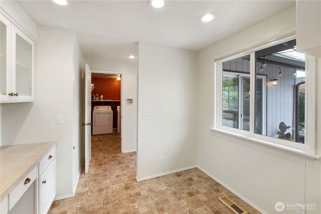 549 Bulldog Street SE, Lacey, WA 98503
