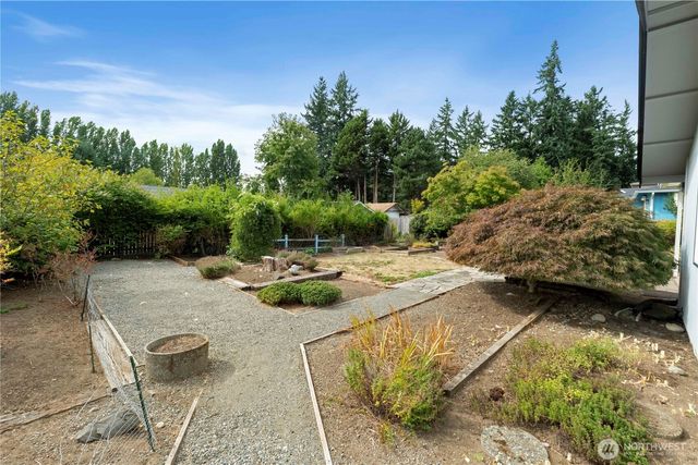 549 Bulldog Street SE, Lacey, WA 98503