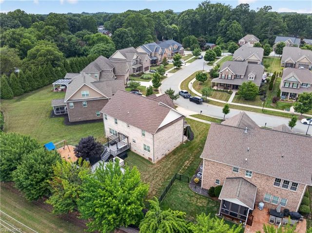 1110 Old Stone Lane, Kernersville, NC 27284