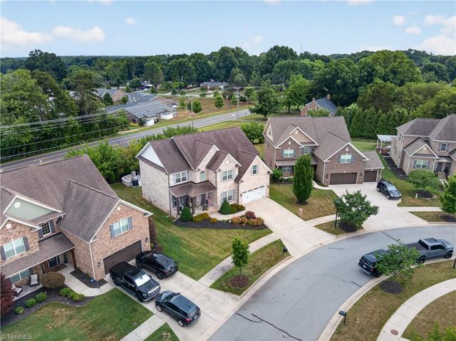 1110 Old Stone Lane, Kernersville, NC 27284