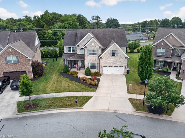1110 Old Stone Lane, Kernersville, NC 27284