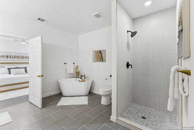 1722 W Ridgewood Ct, San Antonio, TX 78201