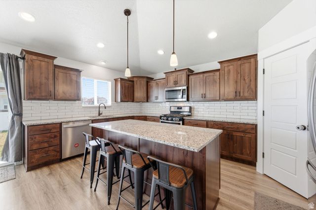 2267 W 2855 S, West Haven, UT 84401