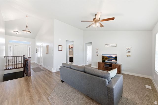 2267 W 2855 S, West Haven, UT 84401