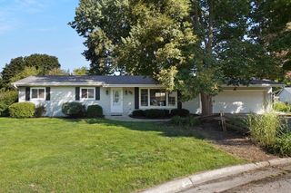 668 Tulip COURT, Oconomowoc, WI 53066