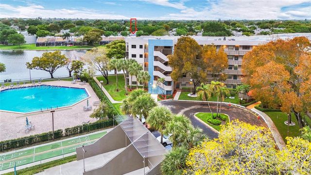 1101 Colony Point Cir 301, Pembroke Pines, FL 33026