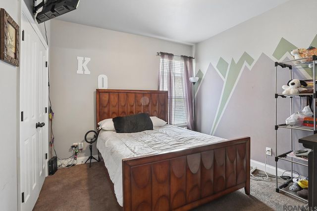 2551 Arceneaux Ave, Zachary, LA 70791