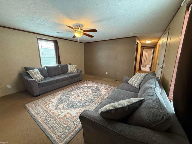 4539 Carlton Road, Sterling Heights, MI 48310