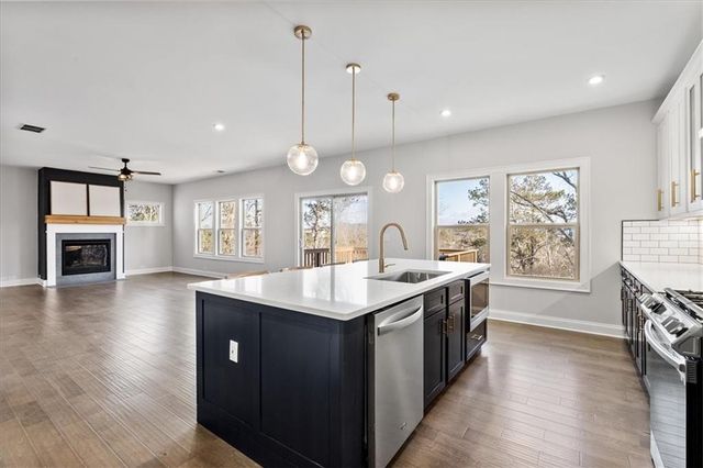 6 Ridgemont SE Way, Cartersville, GA 30120