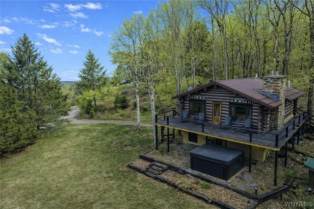 6448 Plum Creek Road, Mansfield, NY 14731