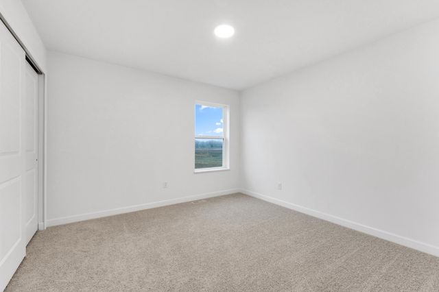 15104 Sycamore Street NW, Andover, MN 55304