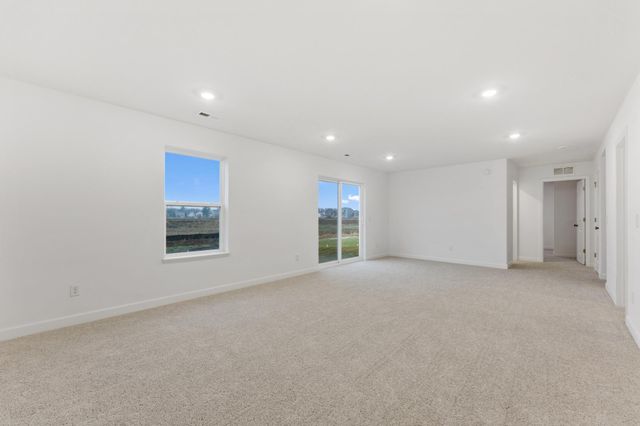 15104 Sycamore Street NW, Andover, MN 55304