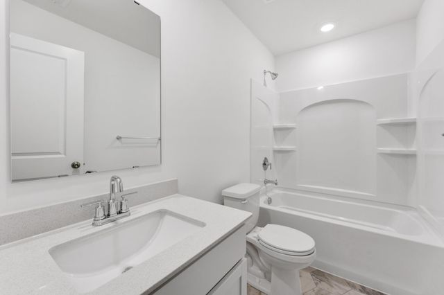 15104 Sycamore Street NW, Andover, MN 55304