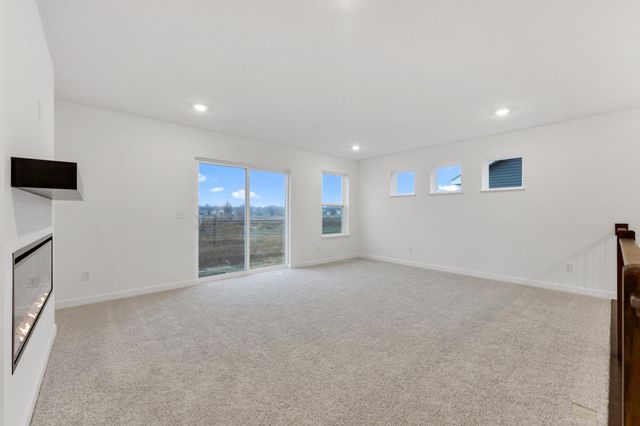 15104 Sycamore Street NW, Andover, MN 55304