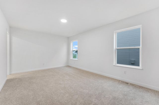 15104 Sycamore Street NW, Andover, MN 55304