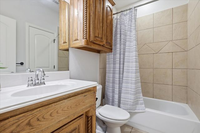 7908 Country Meadow Drive, North Richland Hills, TX 76182