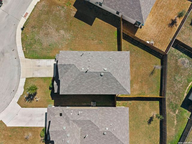 4021 Lilac Path, St Hedwig, TX 78152