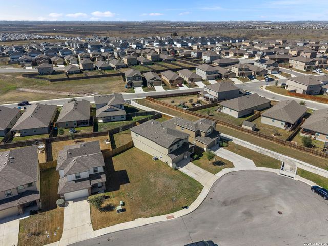 4021 Lilac Path, St Hedwig, TX 78152