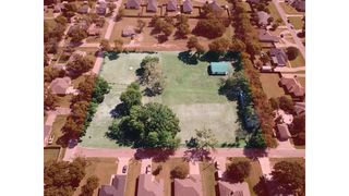 500 E Hinton Street, Tioga, TX 76271