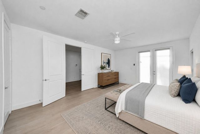 4005 Woodshire Village Estates, Houston, TX 77025