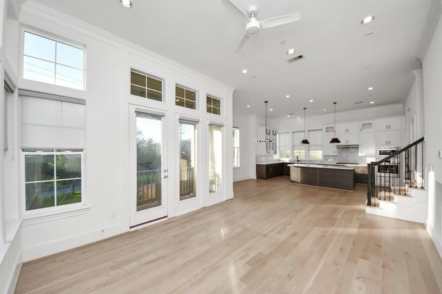 4005 Woodshire Village Estates, Houston, TX 77025