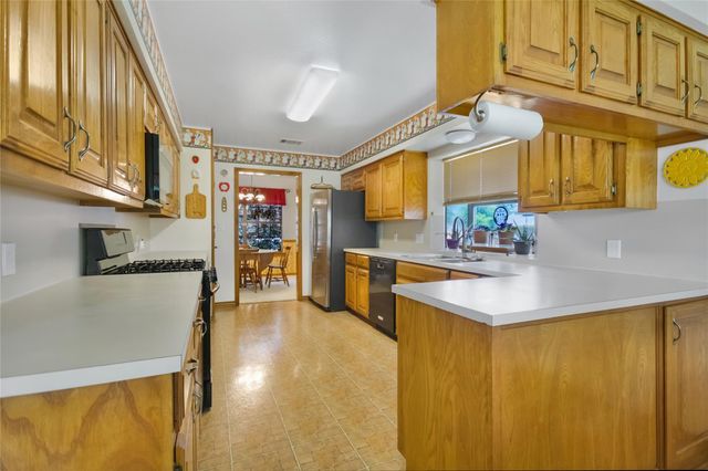 3007 Peacemaker ST, Round Rock, TX 78681