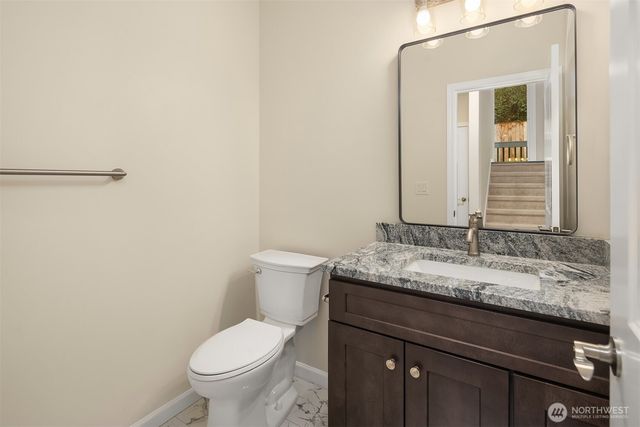 2117 SW 103rd Place, Seattle, WA 98146