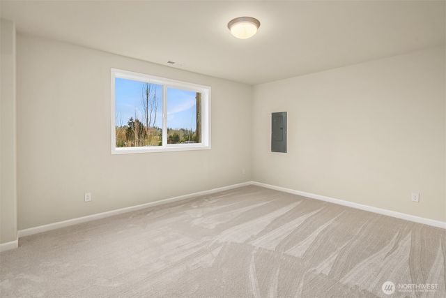 2117 SW 103rd Place, Seattle, WA 98146