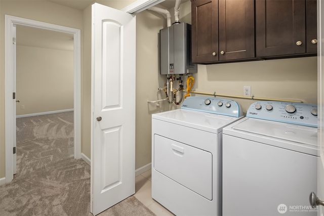 2117 SW 103rd Place, Seattle, WA 98146