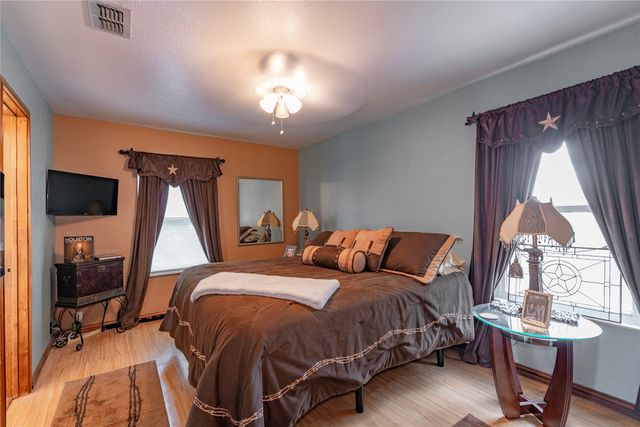 117 Post Oak Court, Willow Park, TX 76087