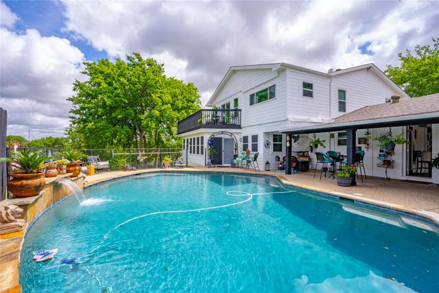 117 Post Oak Court, Willow Park, TX 76087