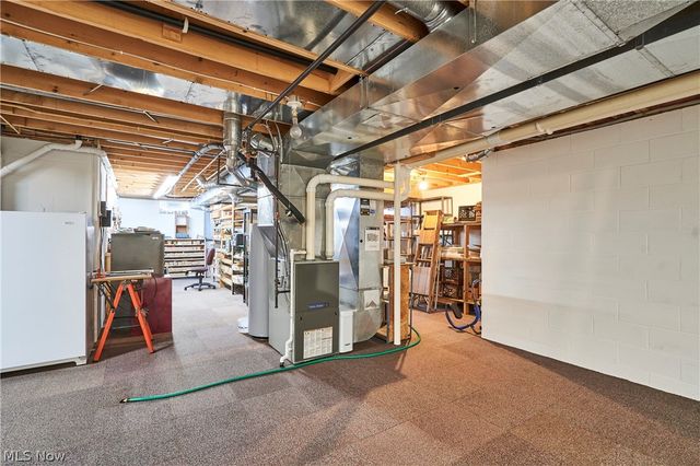 2987 Woodcrest Drive, Fairlawn, OH 44333