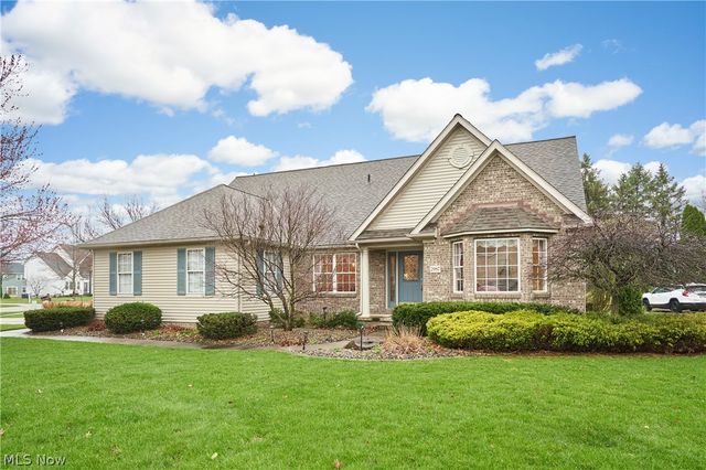 2987 Woodcrest Drive, Fairlawn, OH 44333
