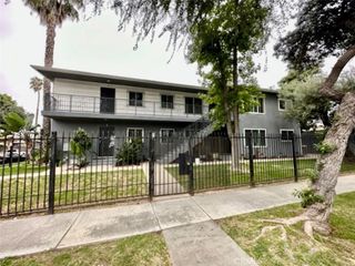 10215 S 10th Avenue 2, Inglewood, CA 90303