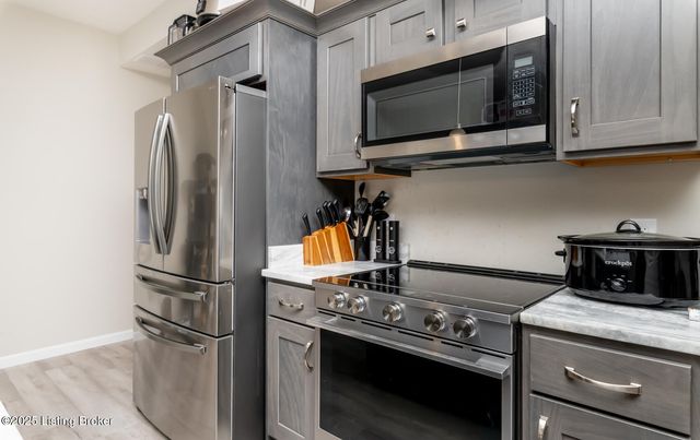 4217 Fairground Rd, Brandenburg, KY 40108