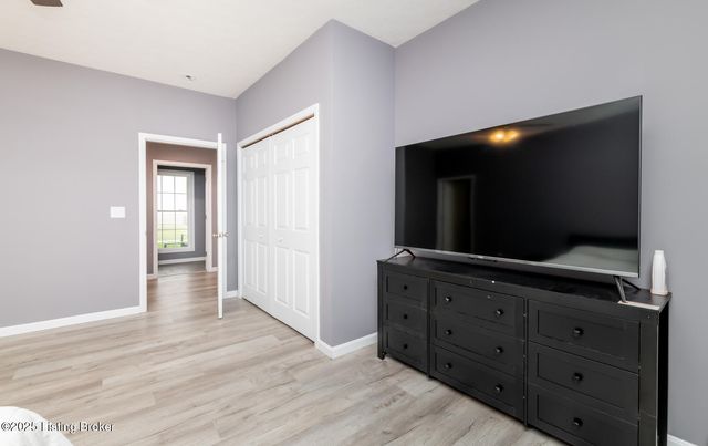 4217 Fairground Rd, Brandenburg, KY 40108