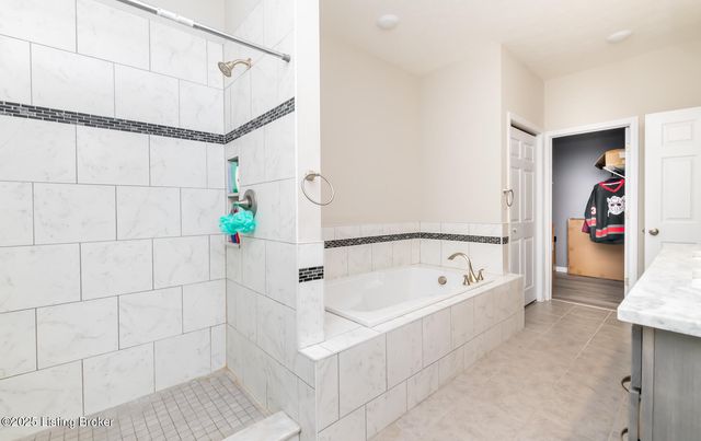 4217 Fairground Rd, Brandenburg, KY 40108