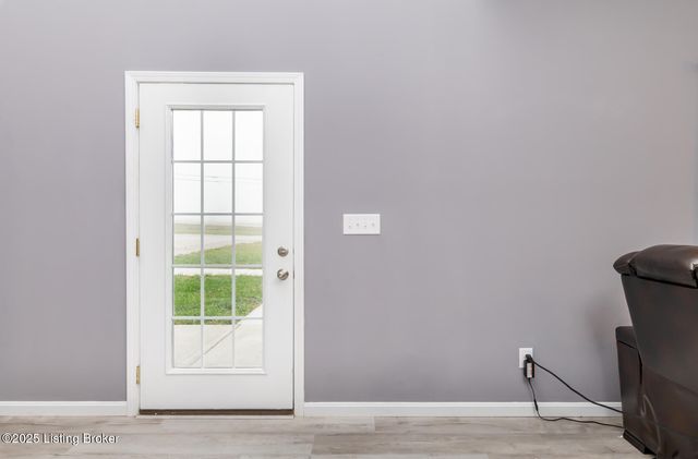 4217 Fairground Rd, Brandenburg, KY 40108