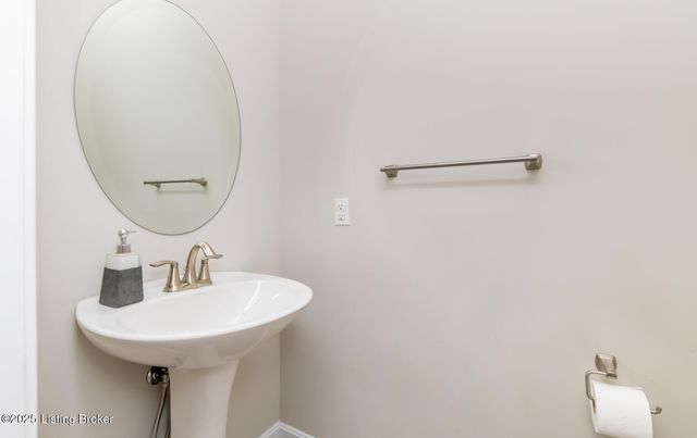 4217 Fairground Rd, Brandenburg, KY 40108