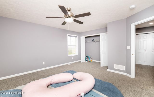 4217 Fairground Rd, Brandenburg, KY 40108