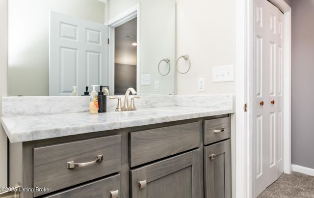 4217 Fairground Rd, Brandenburg, KY 40108