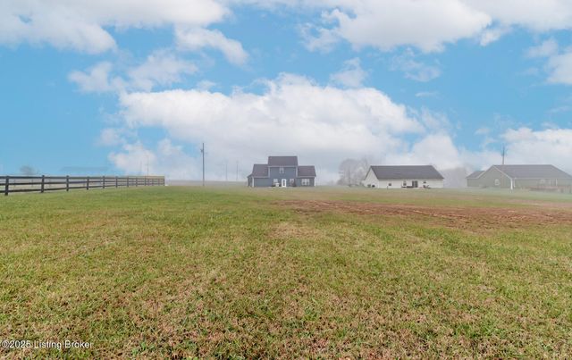 4217 Fairground Rd, Brandenburg, KY 40108