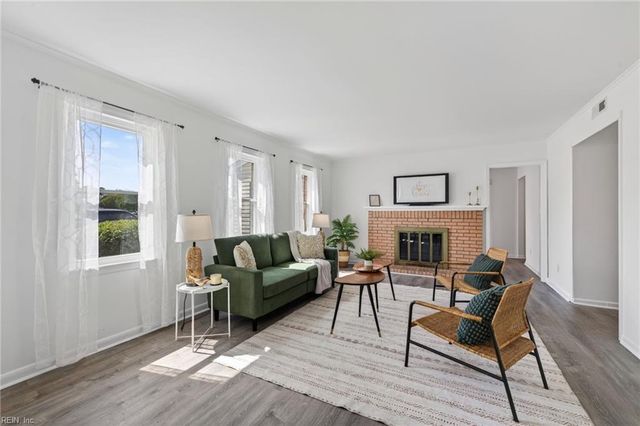 620 Cavendish DR, Virginia Beach, VA 23455