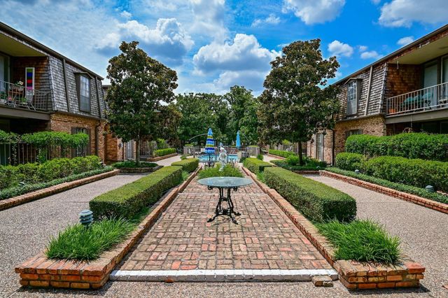 5353 Institute Lane 8, Houston, TX 77005