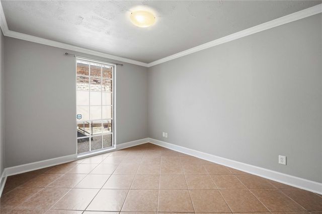 5353 Institute Lane 8, Houston, TX 77005