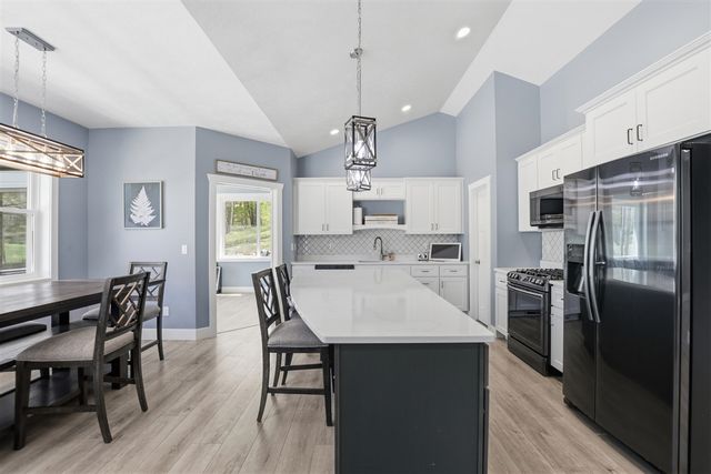 9654 Aberdeen Court, Canadian Lakes, MI 49346