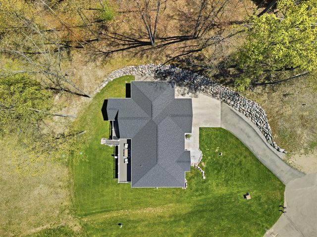 9654 Aberdeen Court, Canadian Lakes, MI 49346