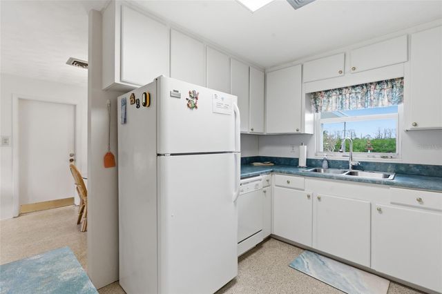 2050 OYSTER CREEK DRIVE, Englewood, FL 34224